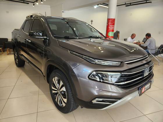 FIAT TORO 1.3 TURBO 270 FLEX VOLCANO AT6 FIAT TORO 1.3 TURBO 270 FLEX VOLCANO AT6